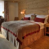 Готель Le Petit Cervin Церматт Екстер'єр фото A bed